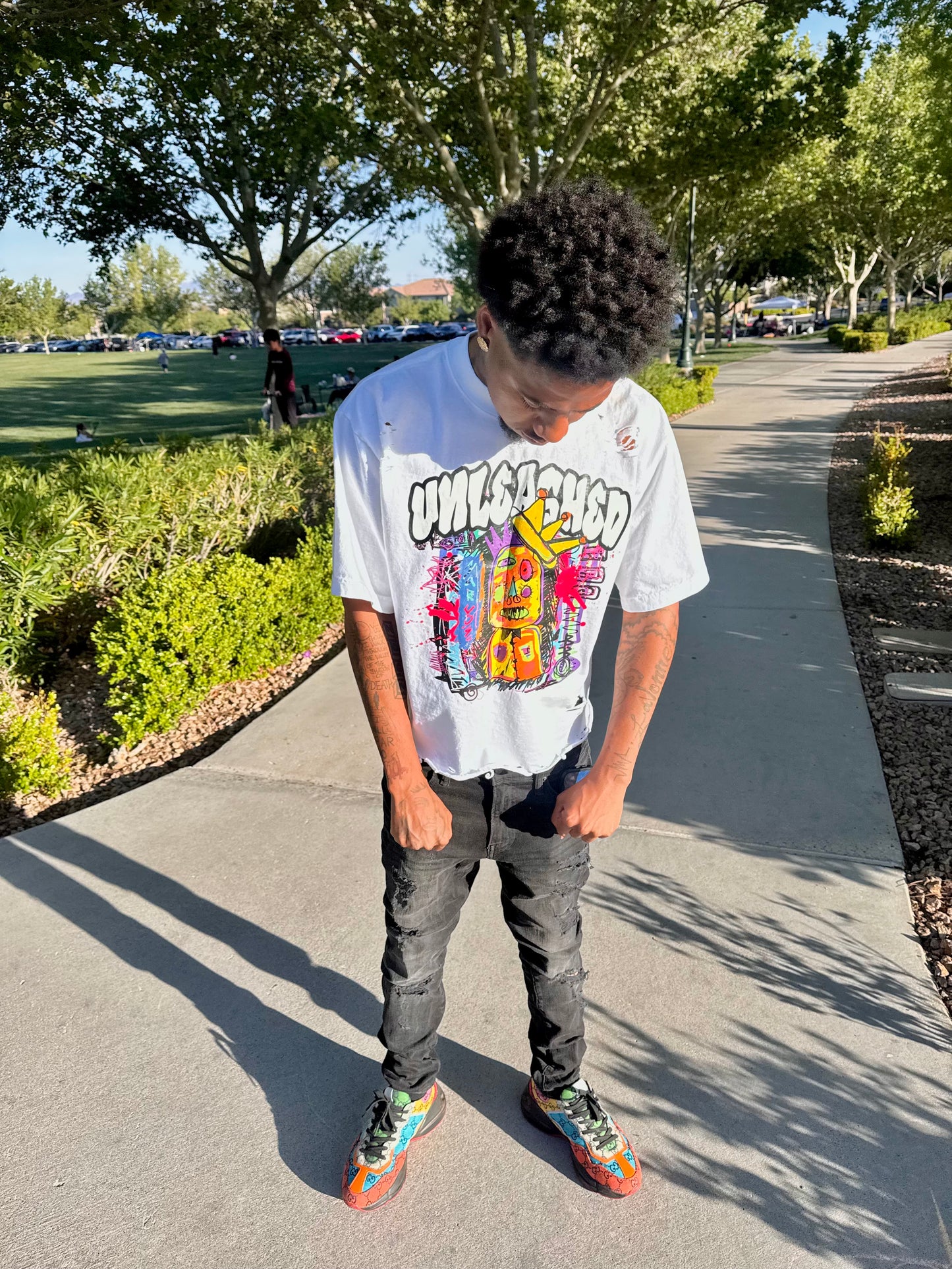 UNLEASHED STREET TEE